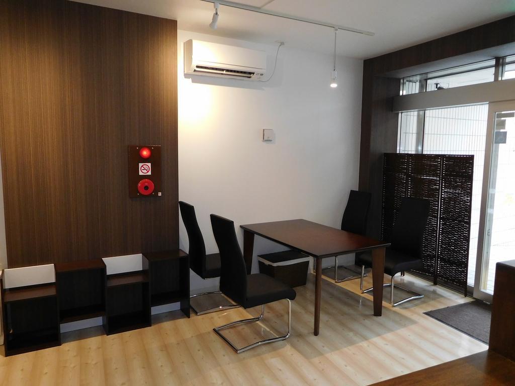 Maxi Alpa Hostel Naha Kültér fotó